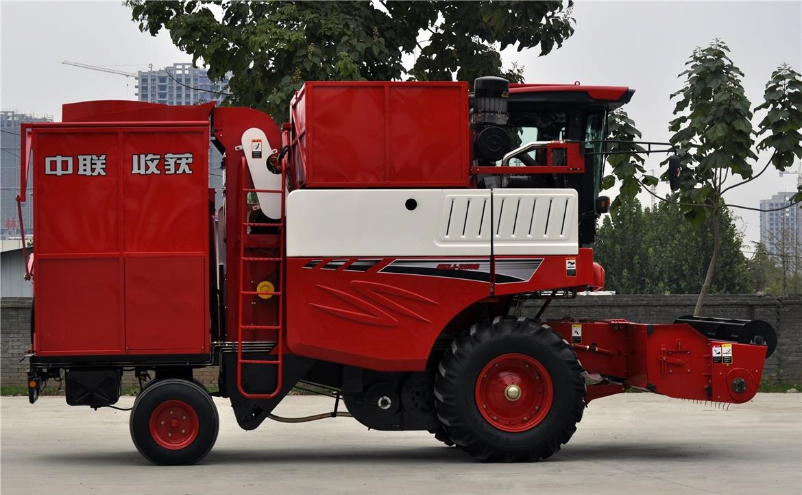 Side profile of peanut harvester highlighting the collection tank