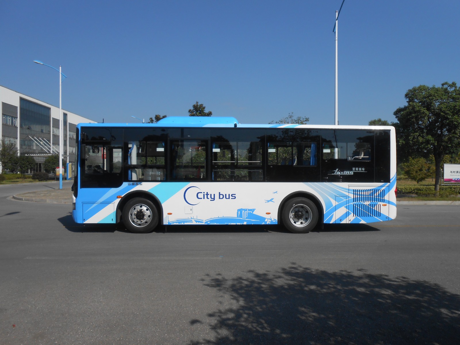 city bus - Image 2