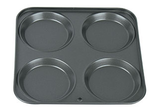Four-Cup Non-Stick Baking Pan