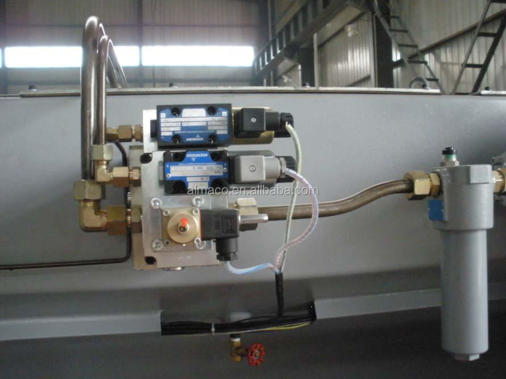 Hydraulic manifold and valve system
