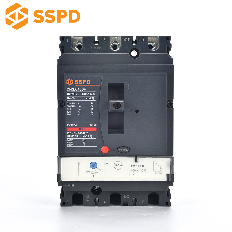 Molded Case Circuit Breaker
