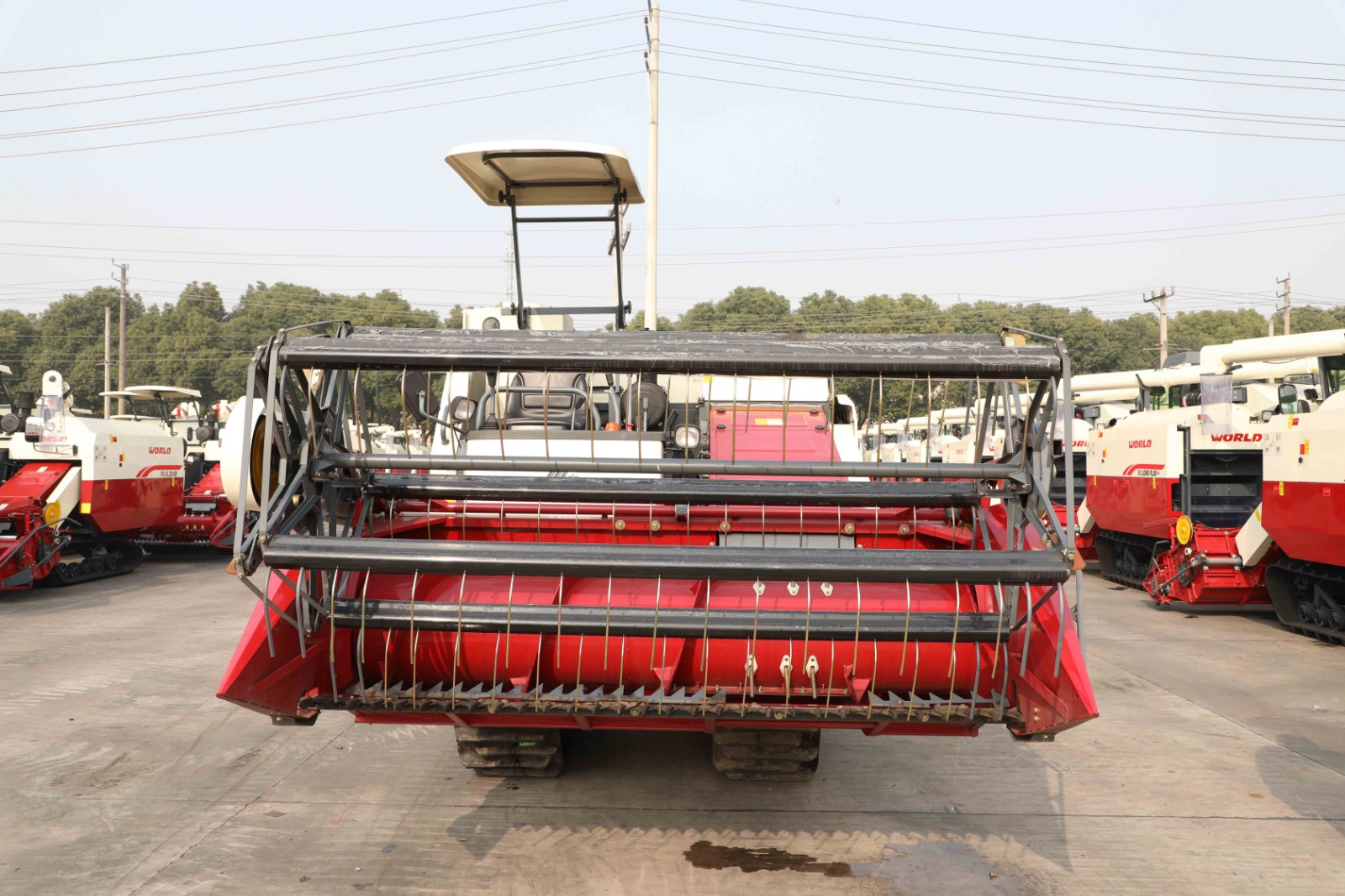 COMBINE HARVESTER - Image 2
