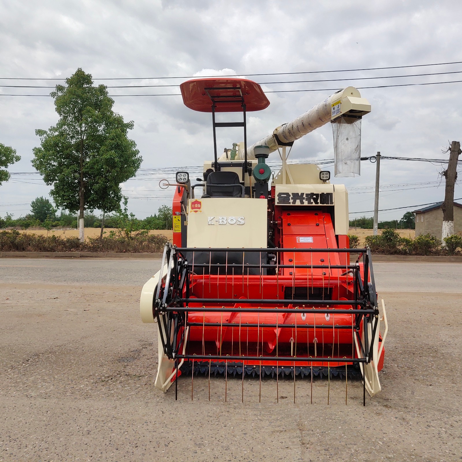 Combine Harvester Model 4LZ-2.2Z - Image 2
