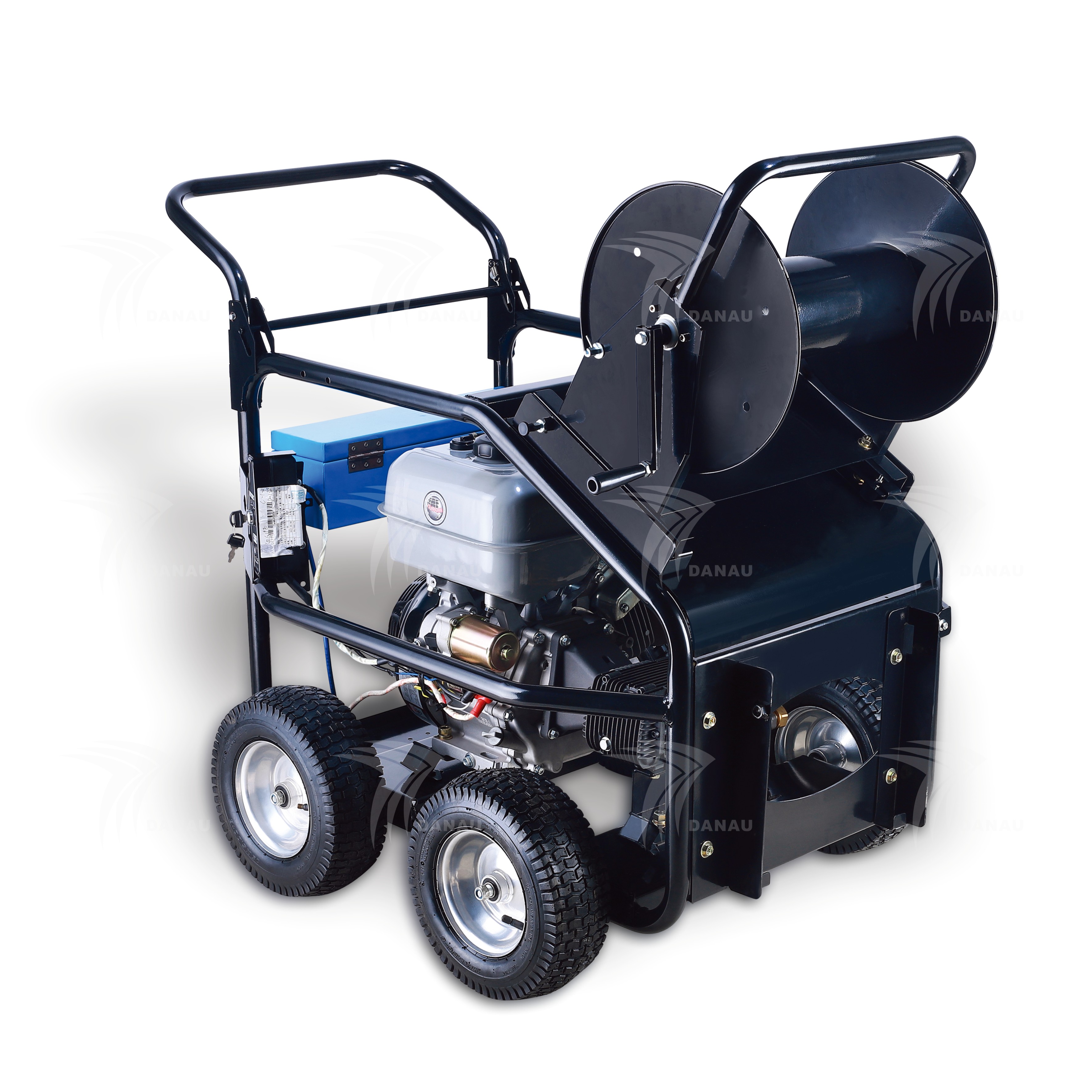 Commercla Hand Carry Cold Water Gas/Desiel Sewer Jetting Machine and Sands Blasting Machine - Image 3