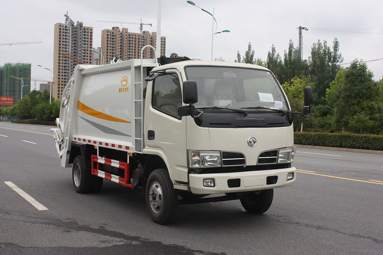 Compactor Garbage Truck - Image 2