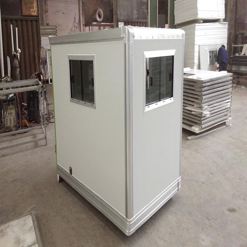Truck Cargo Box with Windows