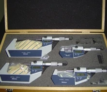 Digital micrometers for precision measurement