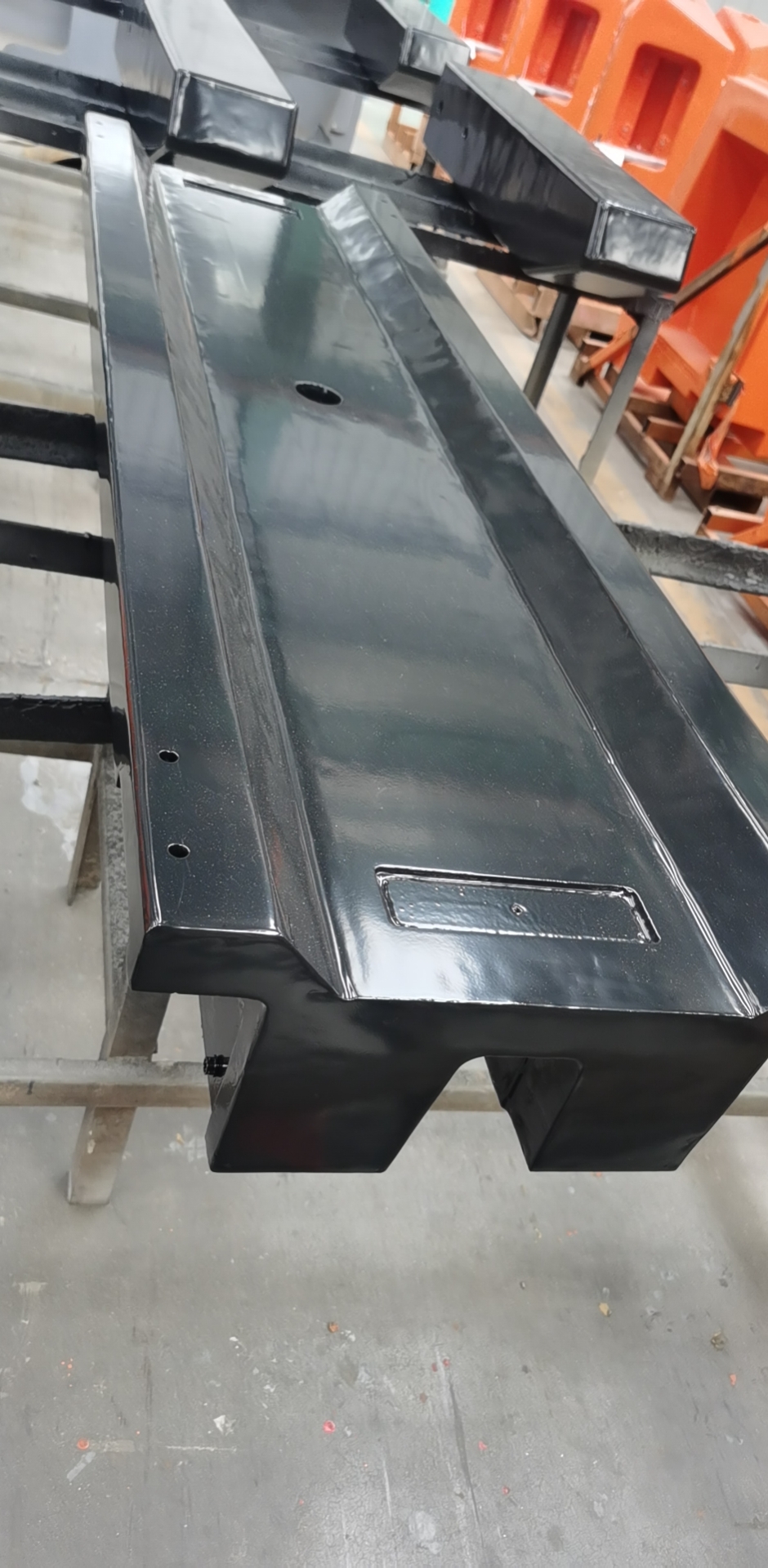 Counterweight for aerial work platform - Image 2