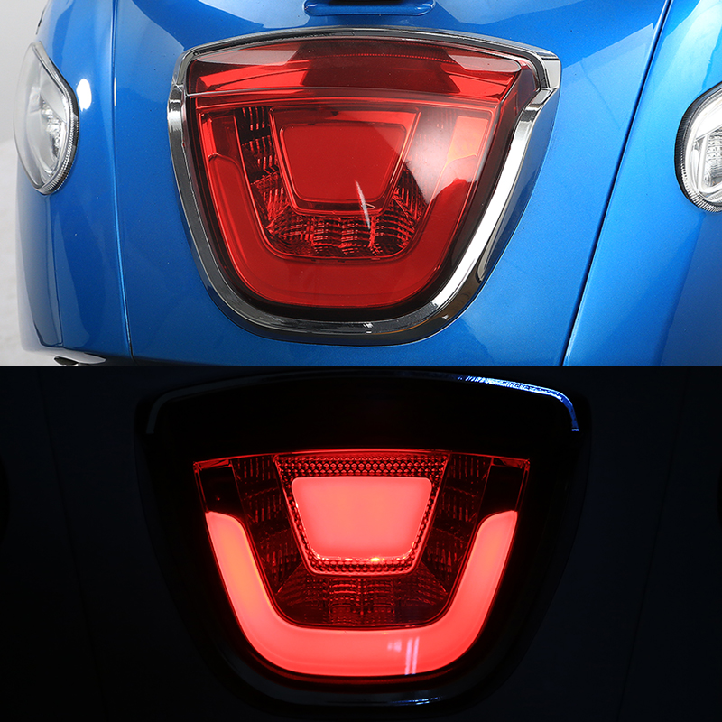 Rear LED tail light assembly