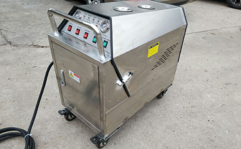 Control panel indicators for power, heating, and detergent