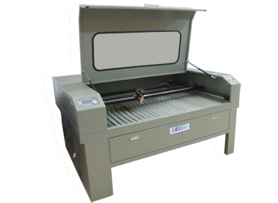 Industrial Cutting and Folding Machine