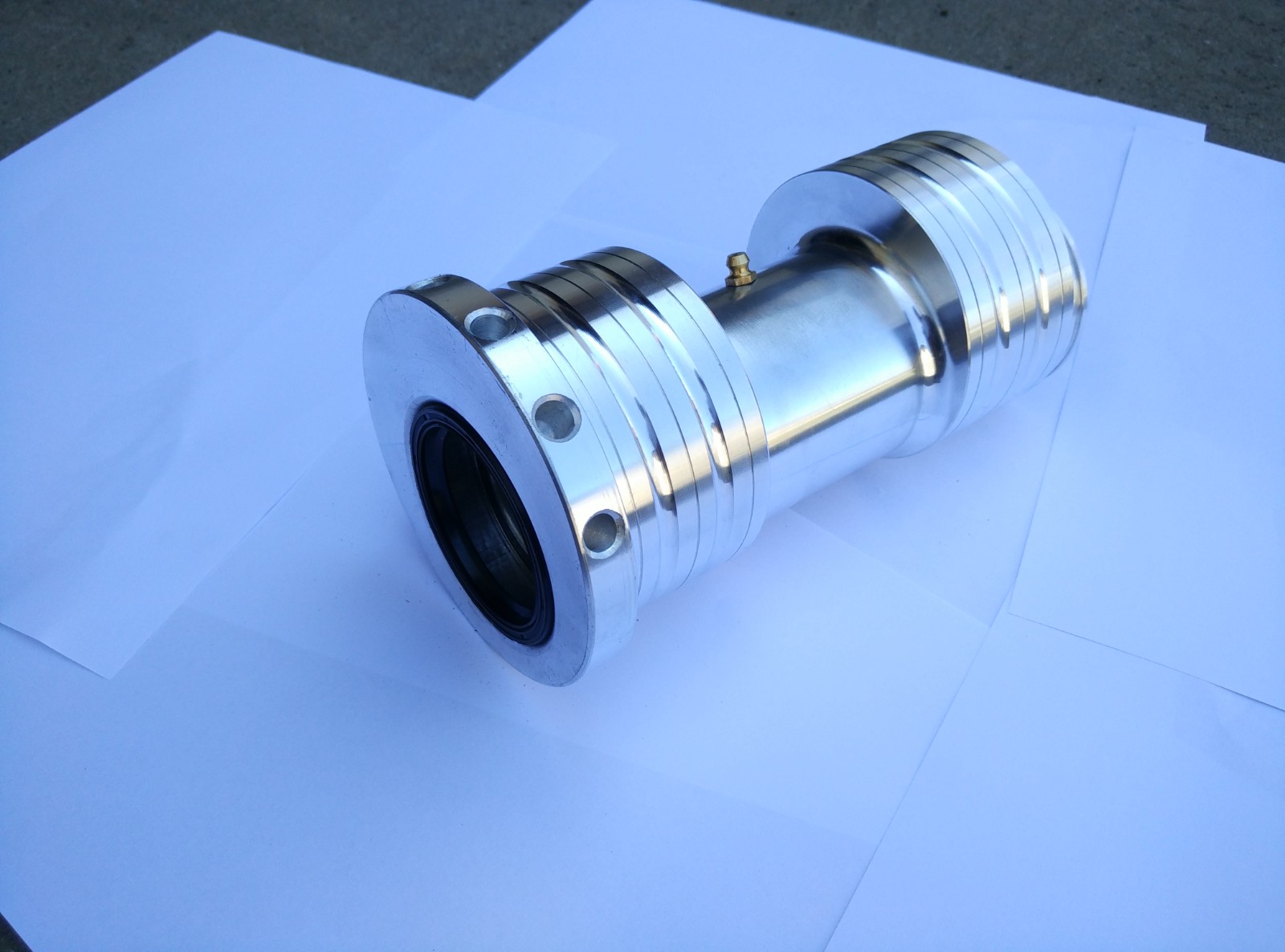 c.v.axle - Image 3