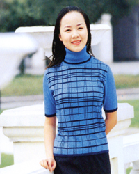 Women's Blue Grid Pattern Turtleneck Sweater