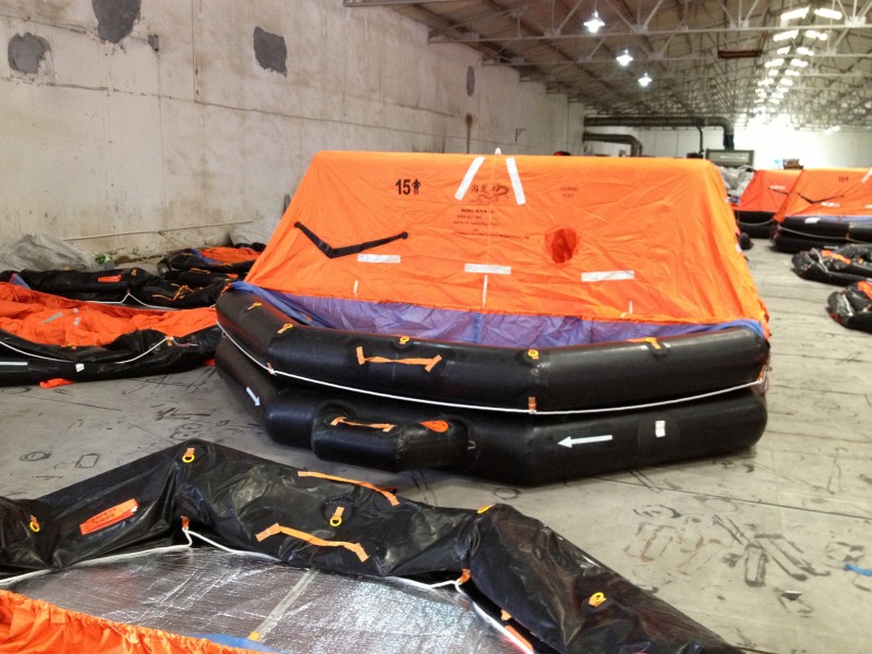 Davit Launched Inflatable SOLAS Liferaft