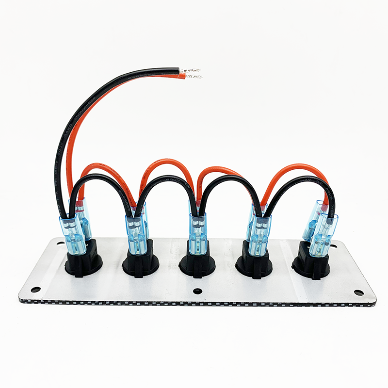 Detail of high-quality internal wiring and connectors