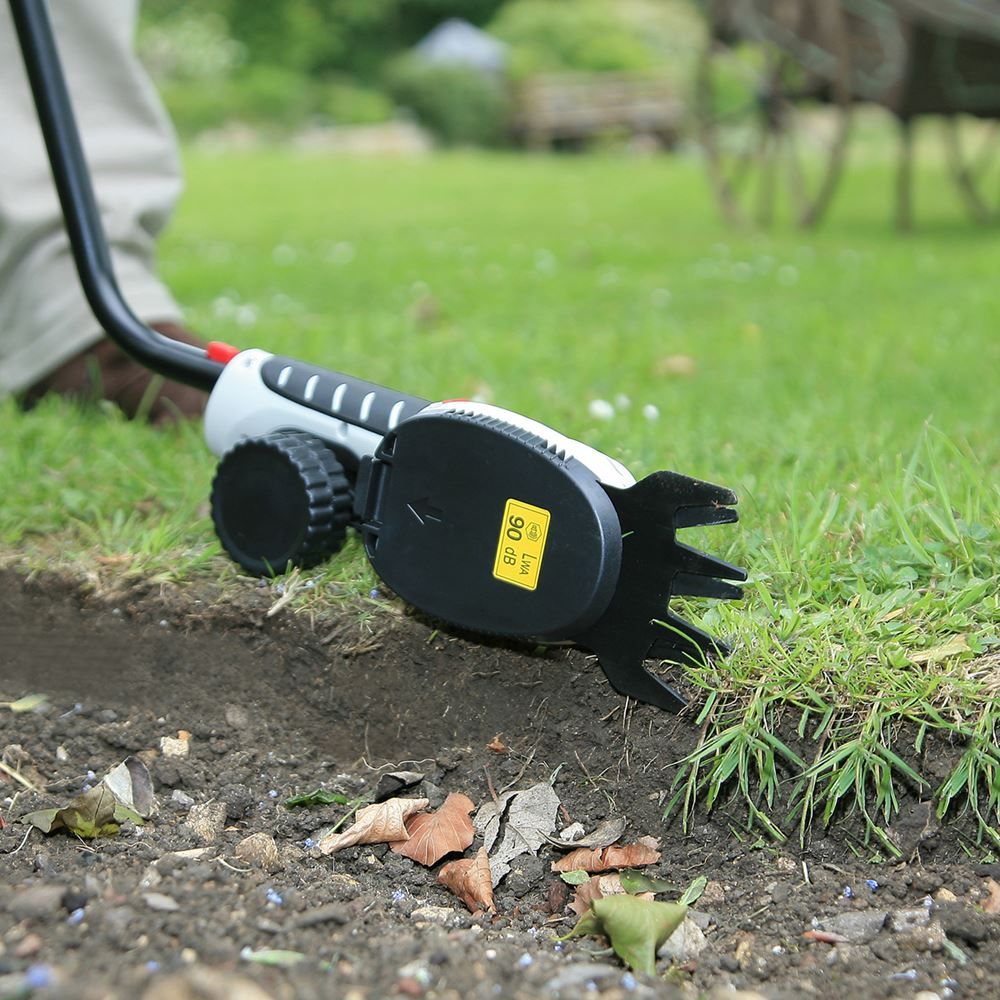 Cordless garden tool with 90dB noise rating