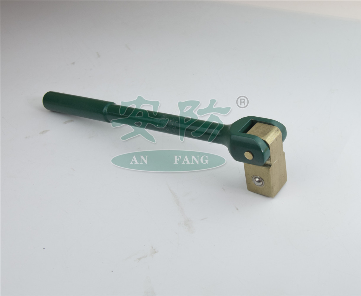 DEAN TOOLS 2132 NON SPARKING HINGED HANDLE , SAFETY COPPER ALLOY , - Image 2