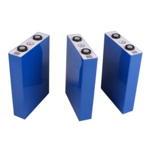 12V 250Ah LiFePO4 Deep Cycle Battery showing rugged construction