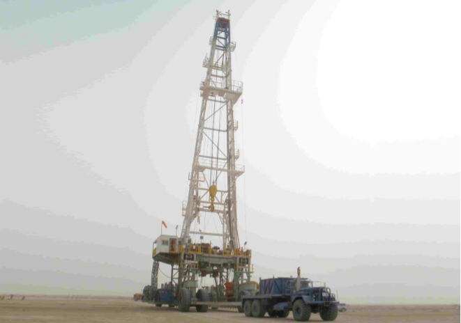 Mobile Desert Drilling Rig