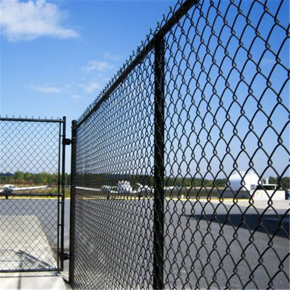 Diamond Pattern Chain Link Fence