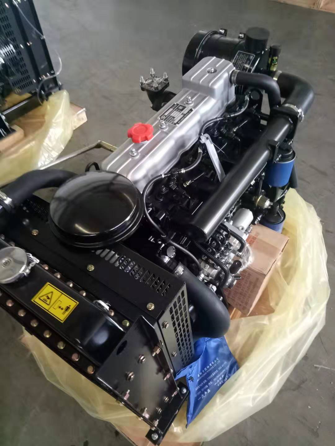 Diesel engine - Image 2