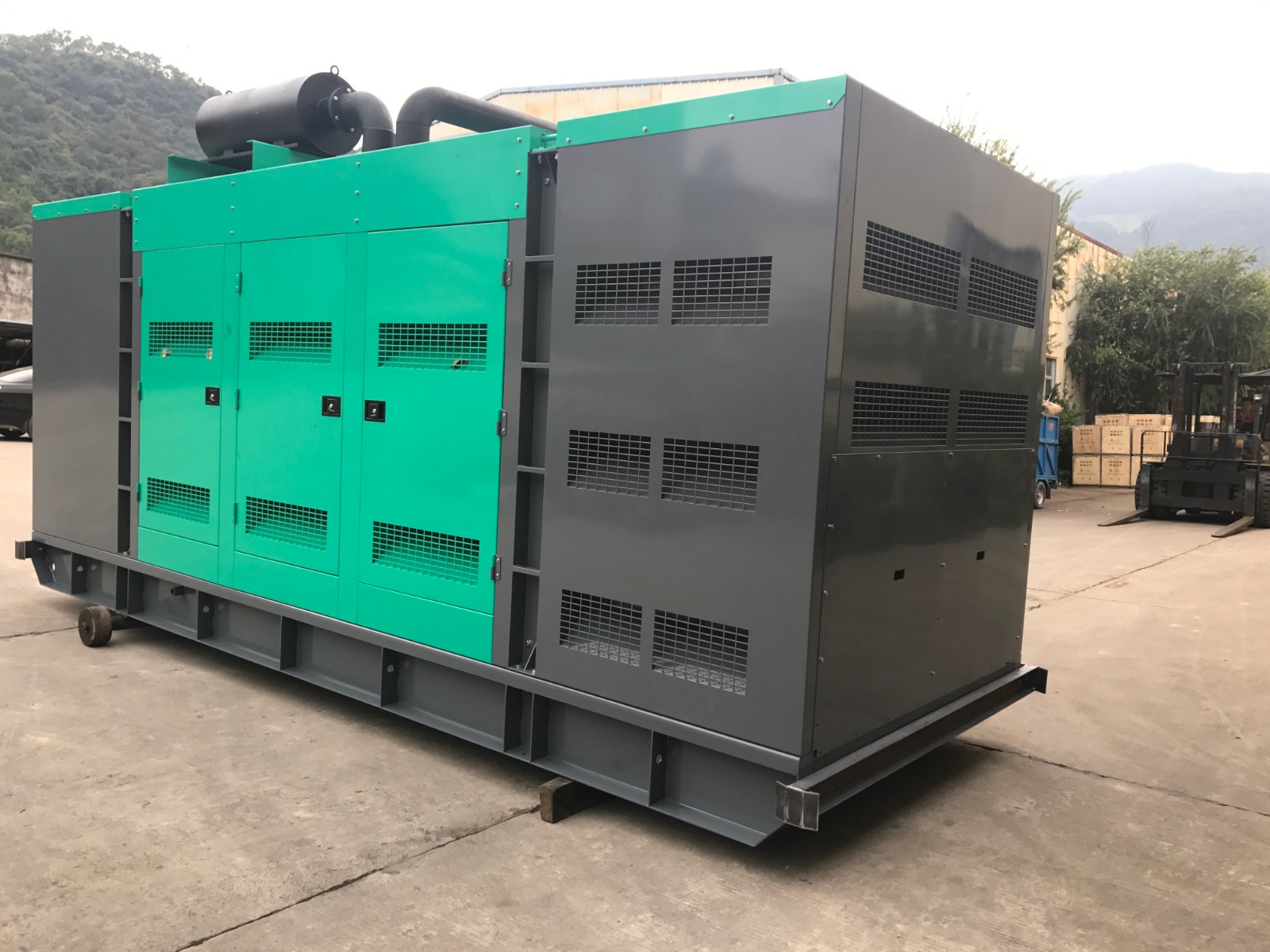 DIESEL GEN SETS P350 - Image 3