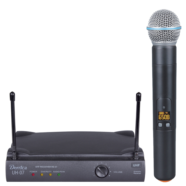 30-Channel UHF Wireless Microphone System