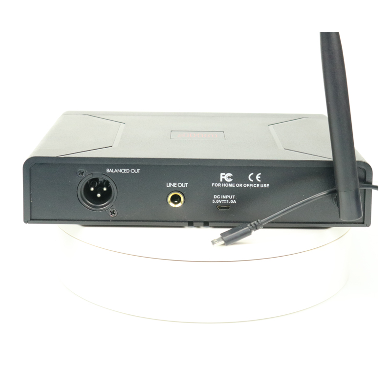 Digital Diversity 30 channels UHF Wireless Microphone UH-15 - Image 2