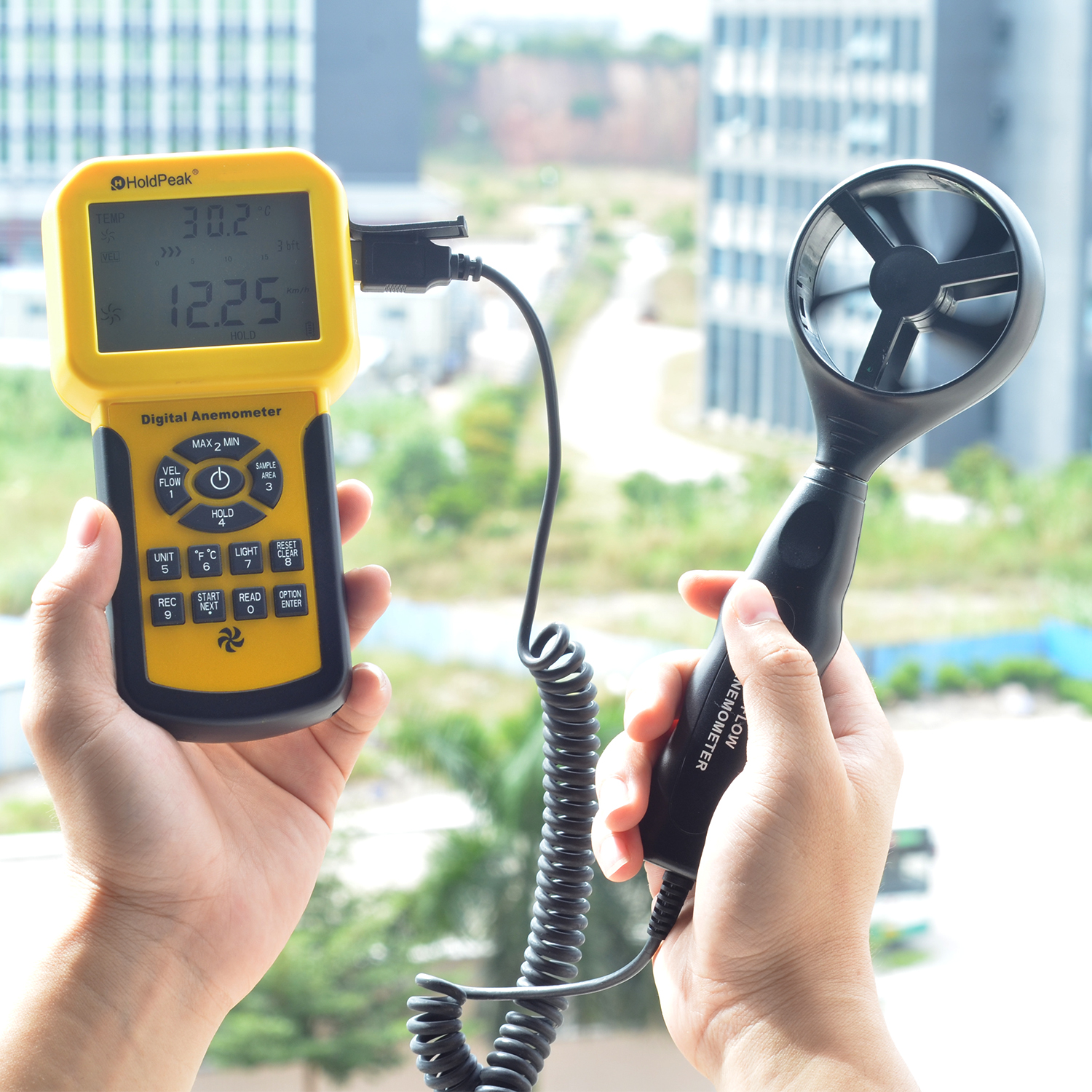 LCD Display showing Wind Speed and Temperature