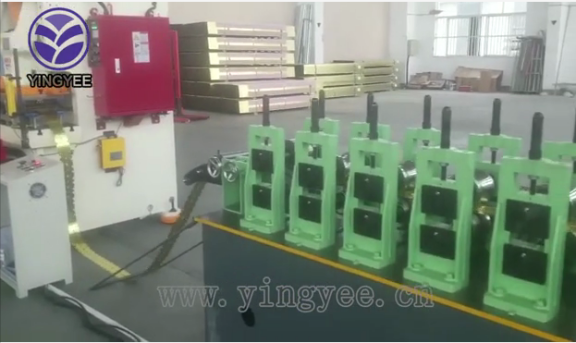Dip Light Keel Roll Forming Machine