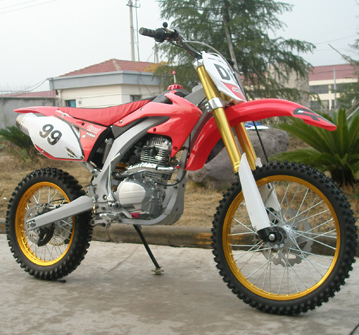 Off-Road Dirt Bike with Long-Travel Suspension