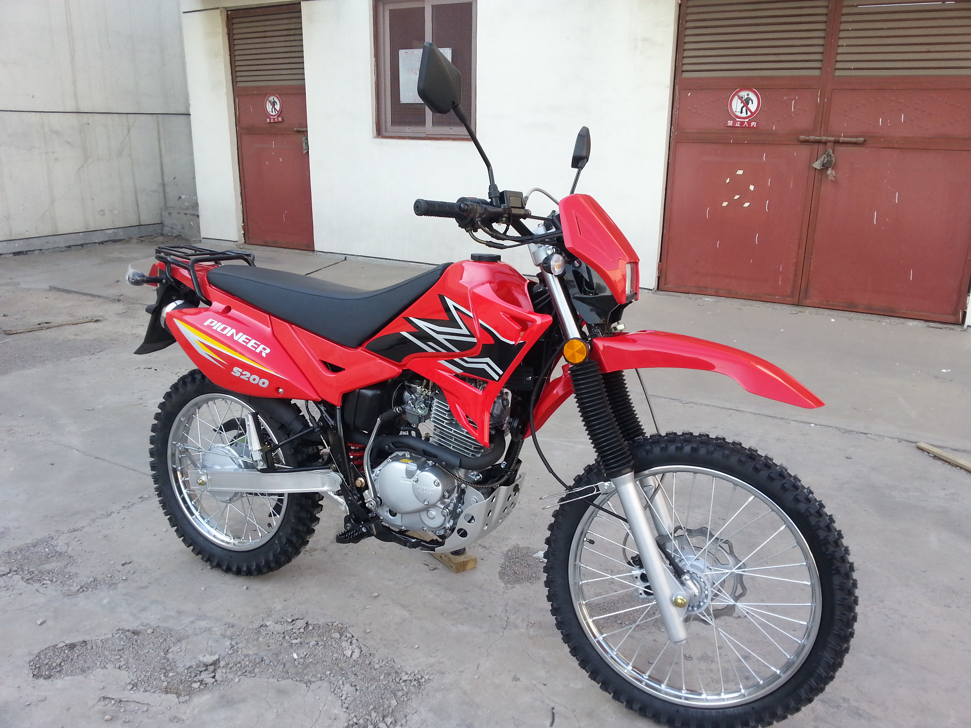 Dirt Bike200 - Image 2