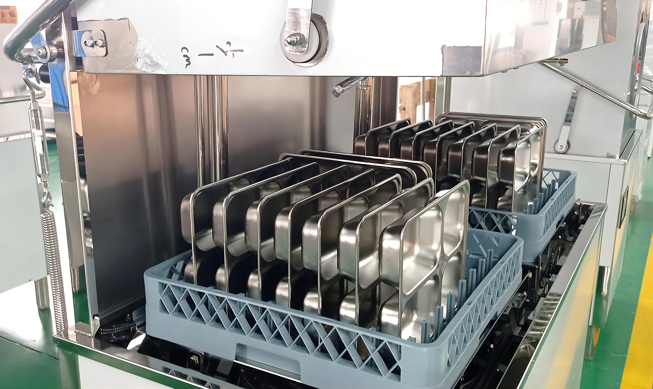 Internal spray arm and basket system