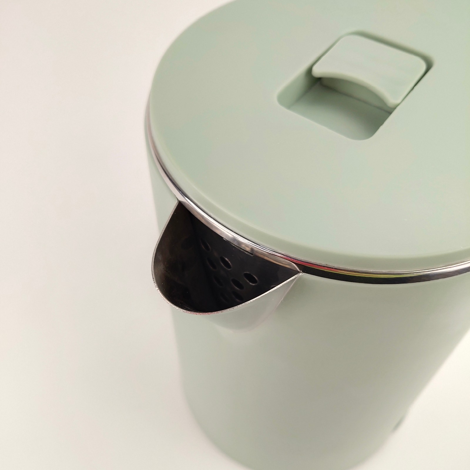 double wall body Stainless Steel Eletric Kettle - Image 2