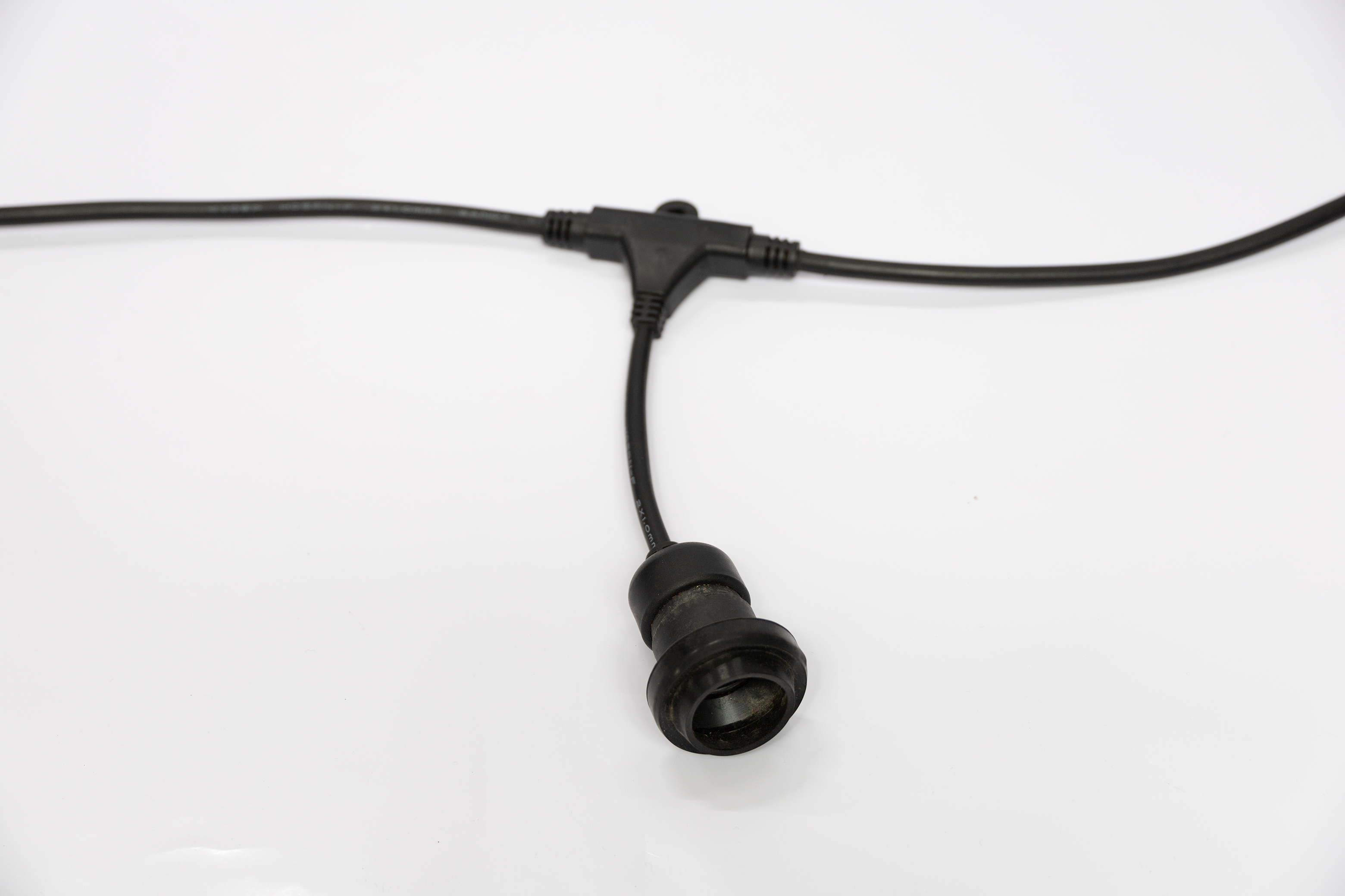 Heavy-Duty Lighting Chain with Socket