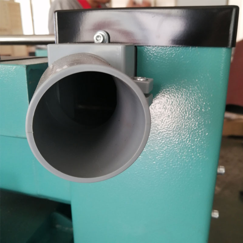 Dust collection port detail
