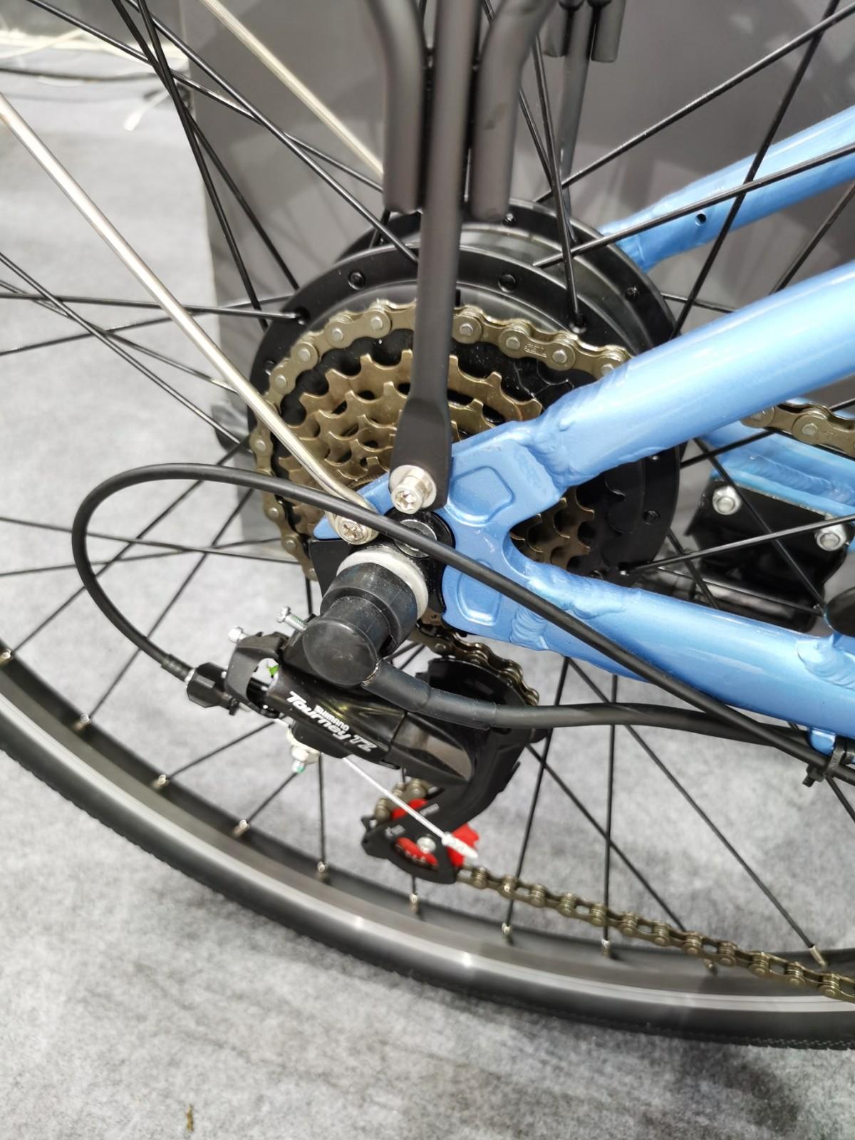 700C Alloy Electric City Bicycle with LCD Display