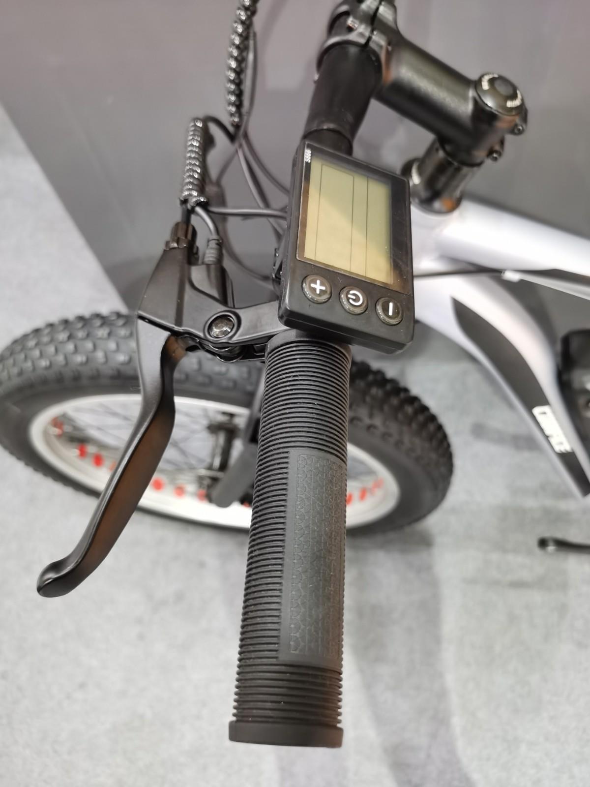 26-inch Electric Fat Tire Mountain Bike