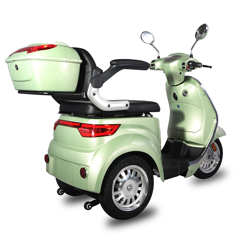 Rear 45-degree angle of the electric tricycle