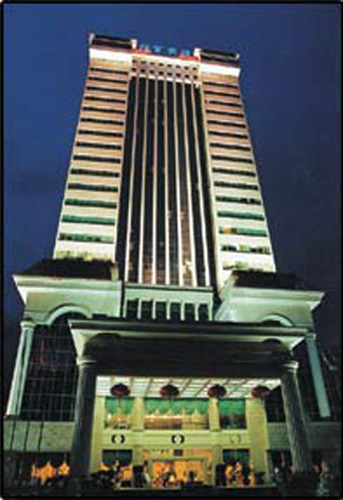 Multi-Story Commercial Lodging Building