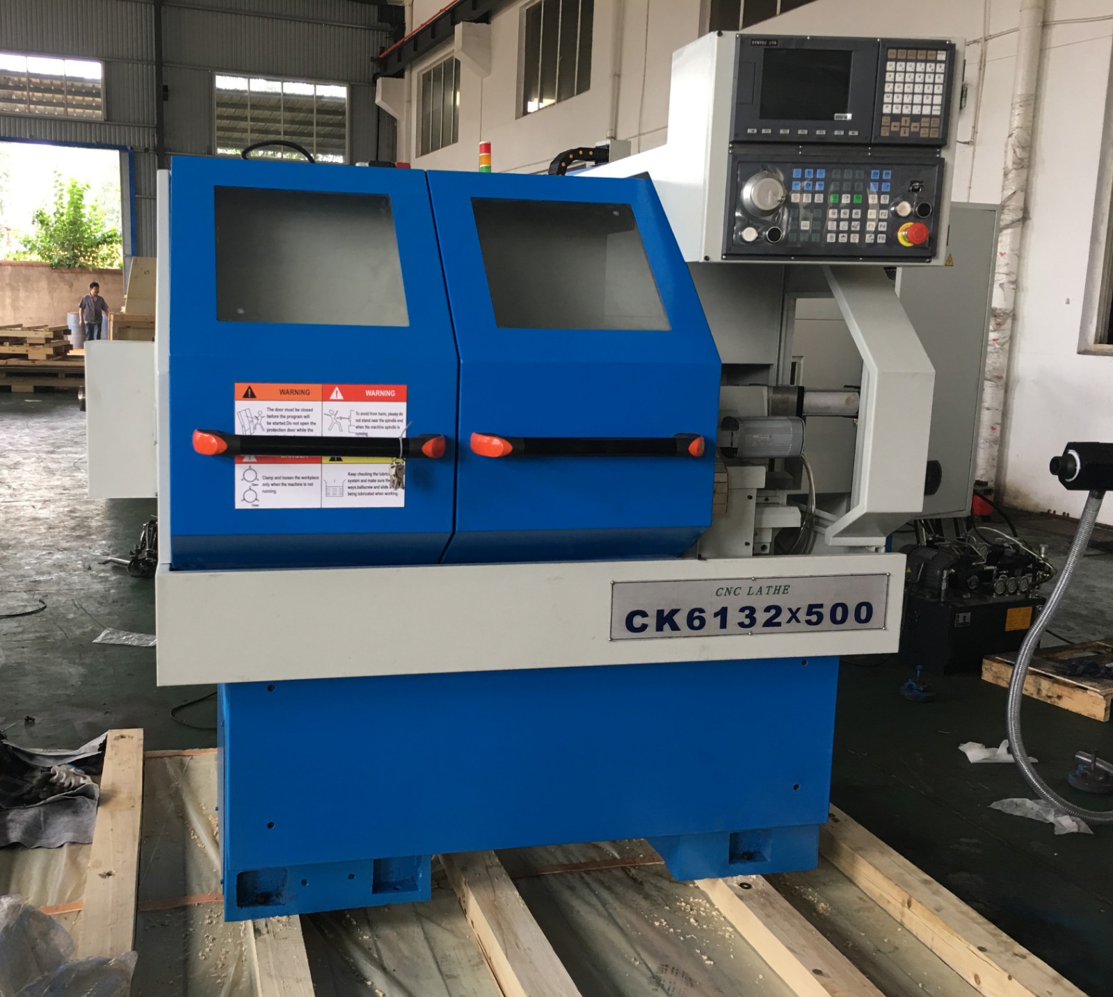 Economical CNC Lathe CK6132 - Image 3