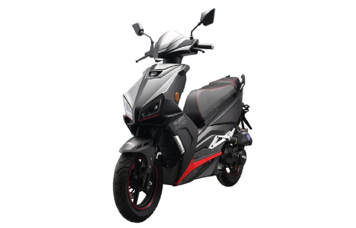 Black edition scooter side profile