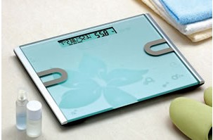 Digital Bathroom Scale with Floral Design