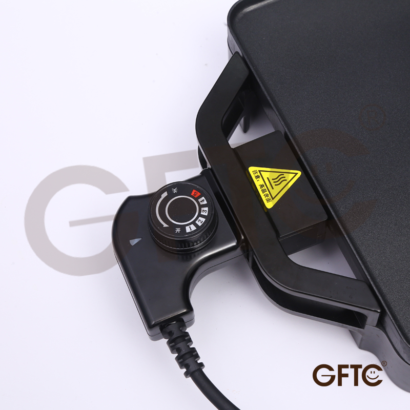 Countertop Electric Grill with Adjustable Temperature