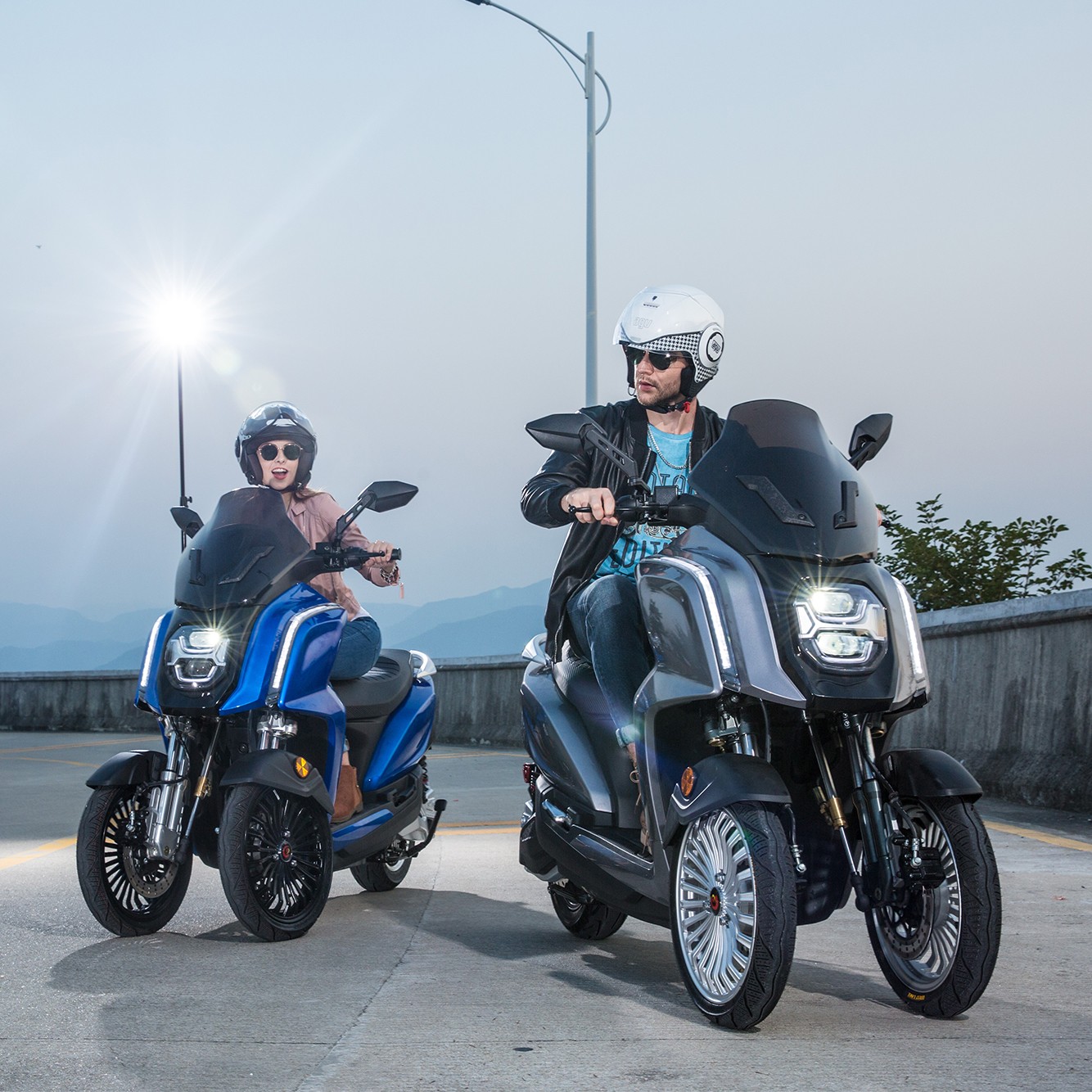 electric motorcycle - Image 3