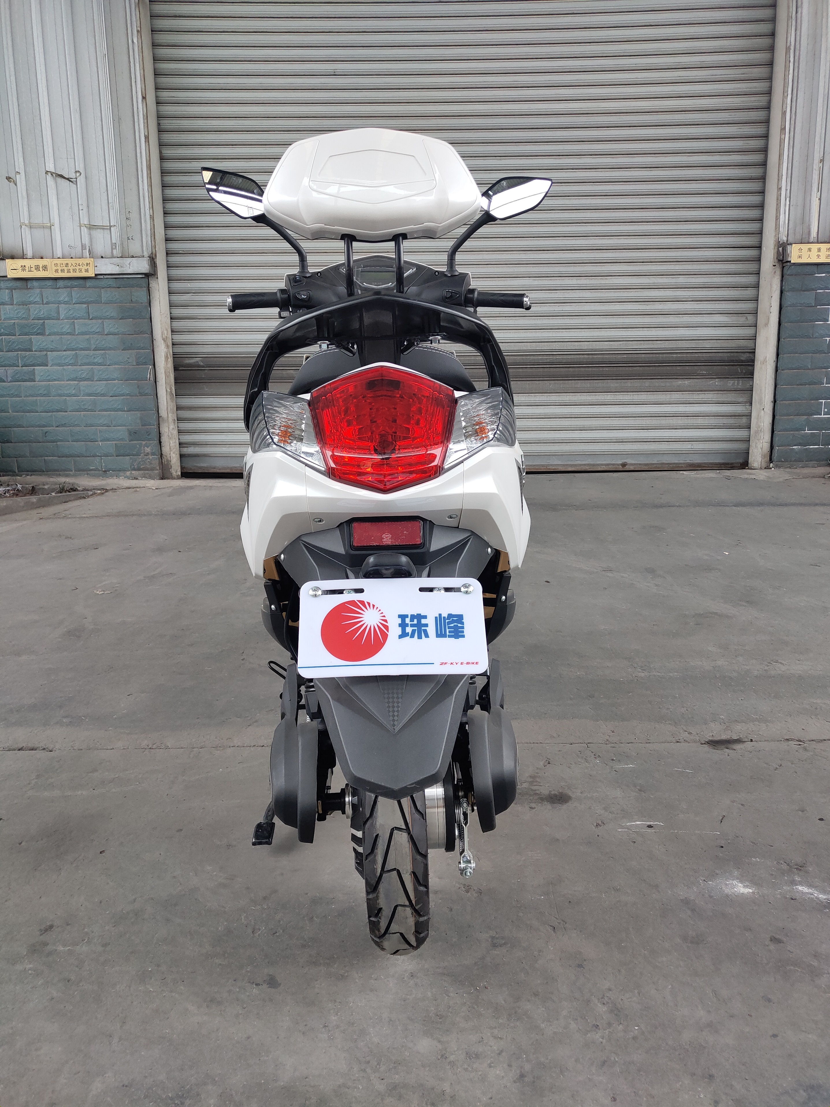 electric motorcycle - Image 2