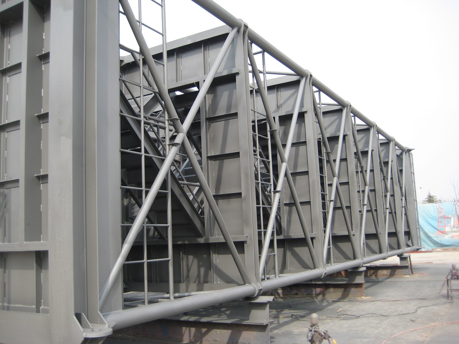 equipment and steel structure components - Image 3