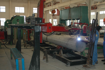 Automated Pipe Seam Welding System
