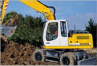 Wheeled Excavator for Earthmoving