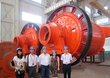 Large-scale cement ball mill for industrial grinding